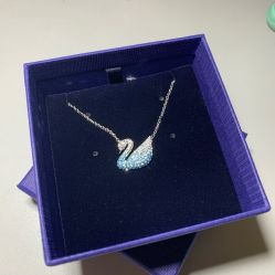 -SWAROVSKI(虹口凯德龙之梦店)