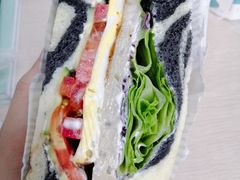 -麦山伴茶(中骏世界城店)