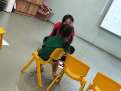 -励步儿童成长中心英文启蒙·剑桥考级·KET(万象汇校区)