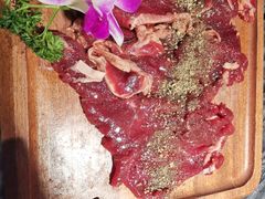 -热火朝天鲜切牛肉火锅(南强街巷店)