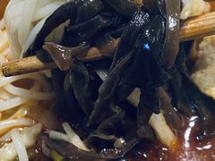 -丽丽三鲜螺蛳粉(田林路店)