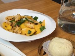 -山茶云南菜(永安里店)