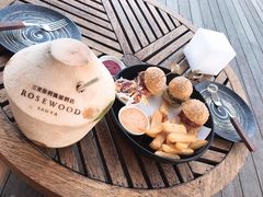 -瑰丽酒店·海吧·天际下午茶·现场DJ·天台酒吧