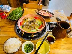 -阿婆情腊排骨火锅(饮玉巷店)