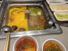-海底捞火锅(公益西桥店)