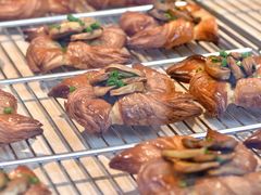-VERIE BAKEHOUSE