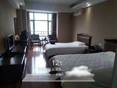 -如家旗下-成都蜀汉东路一品天下地铁站睿柏·云酒店