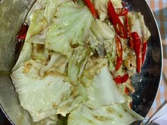 油丁手撕包菜-张氏宽窄巷成都名小吃(茂业百货华强北店)