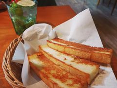 -JINNS锦时 steak&pizza(浸信会礼拜堂旧址店)
