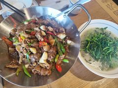 -小洞天柴火土菜馆