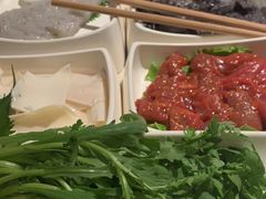 -海底捞火锅鲜切牛肉主题店(长寿路店)