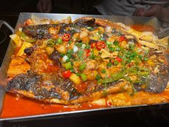 -鸣记脆皮烤鱼·海鲜烤鱼(亿合城店)