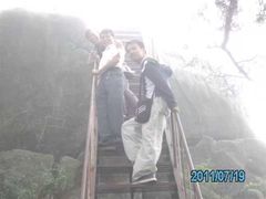 -罗田薄刀峰风景区