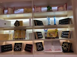 -Bollins波林丝•专研护发中心