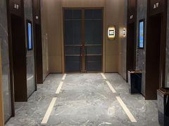 -泓历皇朝酒店(东亭店)