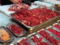 -张哞哞·鲜切牛肉自助火锅(高德置地店)