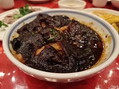 -侬佳蒸菜馆(听潮店)
