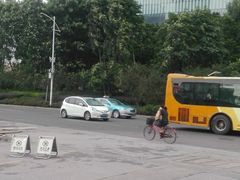 -广州银行大厦