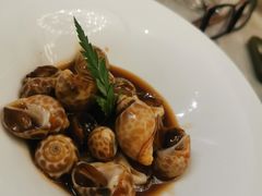 -浅深(世茂滨江精品店)