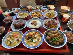-蓝田九大碗民俗食府(蓝田店)