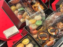 -Salon de The de Joel Robuchon(外滩18号店)