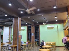 大堂-文昌邓记清补凉(西沙路店)