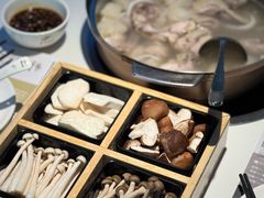 -烹然四季椰子鸡火锅(姚家园万象汇店)