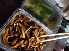 -珠宝街老左杂酱面馆