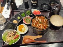 一鳗三吃-玄白·炭烤活鳗(上海首店)