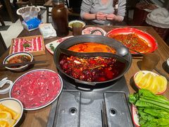 -袁山山重庆火锅(丈八北路店)