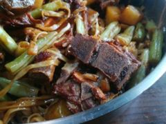 -内蒙焖面大盆骨餐馆(山大路店)
