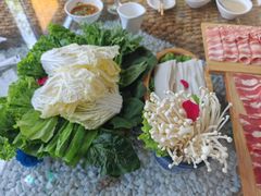 -慢丽江·云南野生菌土鸡锅(西山店)