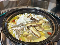 -野菌皇海景野生菌火锅(滨海大道店)