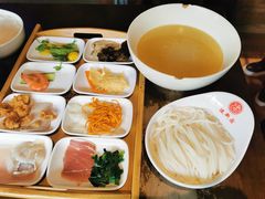 -建新园过桥米线(老街店)