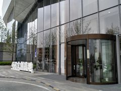 -瑞幸咖啡(绿地锦峰大厦店)