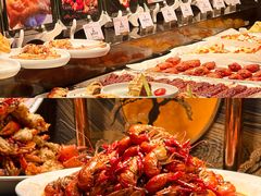 -雍容荟帝王蟹活龙虾展台自助(IFS黑金店)
