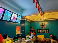 -荒岛实景沉浸密室(江汉路1店)