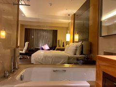 -青岛富力艾美酒店