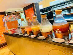 -怡咖啡海鲜自助餐厅(浦东香格里拉店)
