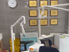 -上海仁爱医院口腔科 · 种植