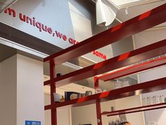 -UNI UNI(环亚凯瑟琳店)