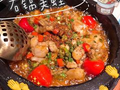 -佬麻雀·剁椒鱼头(京基KK One店)