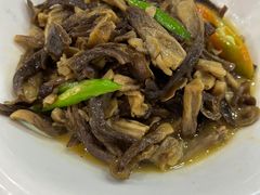 哈巴河野蘑菇-阿吾丹的烤羊·新疆菜·抓饭·拌面(乌尔禾店)