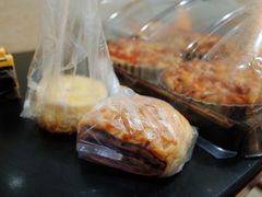 红豆肉松面包-美嘉华面包西饼店(红胜坊店)