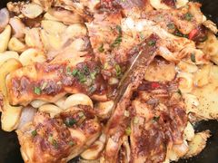 砂锅鱼头-亢龙太子酒轩(东湖店)