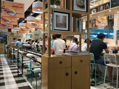 大堂-新一番三文鱼寿司(红城湖店)