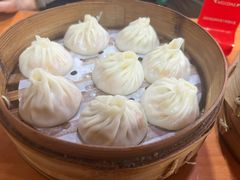 -莱莱小笼·乔艾