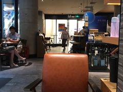 -星巴克(上海虹桥南丰城办公楼店)