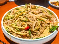 -老码头黑皮肘子锅包肉(赣水路店)