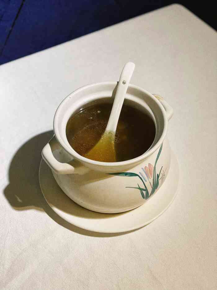 祥记燕翅鲍(朝阳门soho店)-"祥记燕翅鲍的特点是点一份主菜,店家会